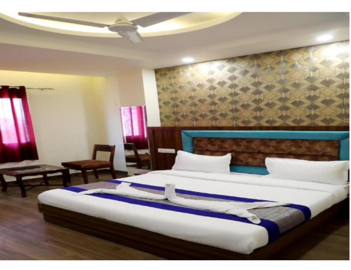 Hotel Royal Villa 2, Amritsar Esterno foto