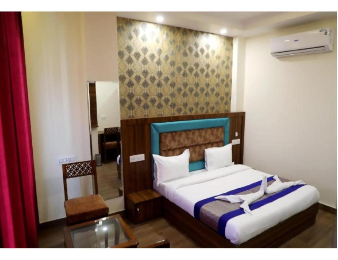 Hotel Royal Villa 2, Amritsar Esterno foto