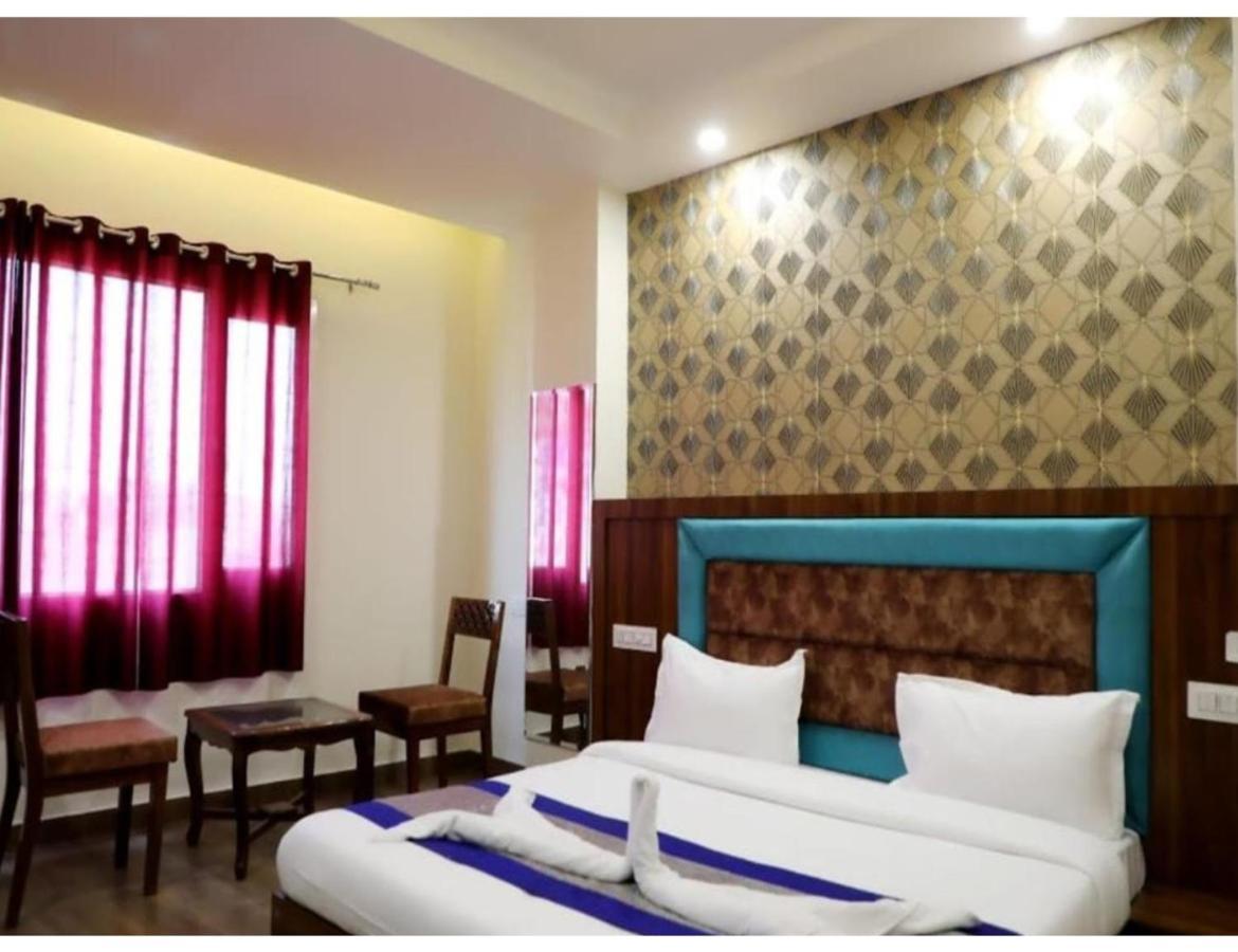 Hotel Royal Villa 2, Amritsar Esterno foto